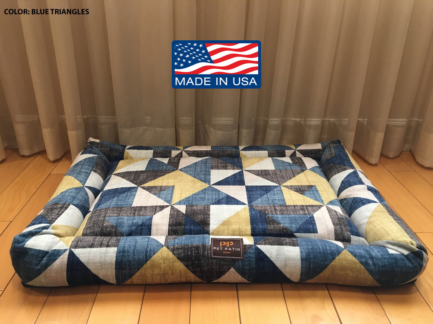 Blue triangle print orthopedic dog crate mat, machine washable