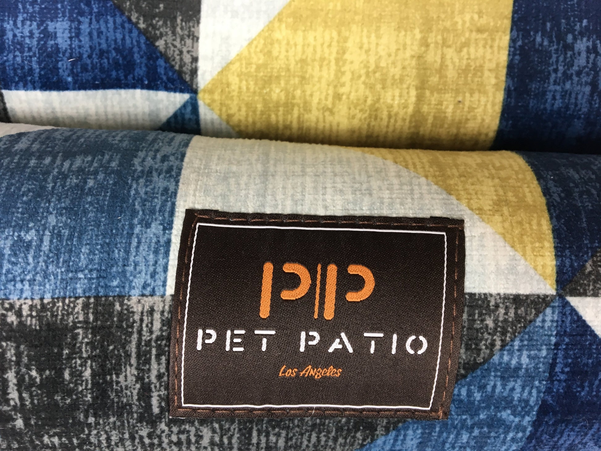 Pet patio blue